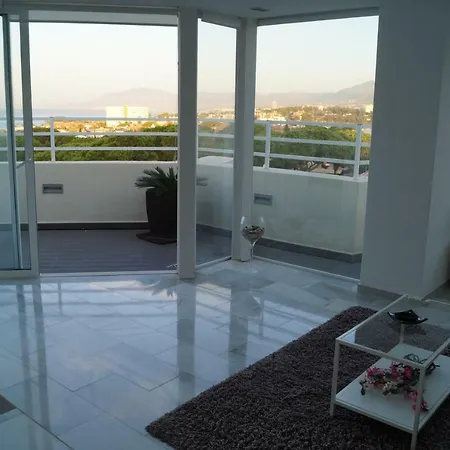 Costabella Penthouse Apartamento Marbella